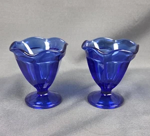 2 Vintage Anker Glas Kobaltblau Parfait Dessert Eisbecher Standschale USA Marke - Bild 1 von 12