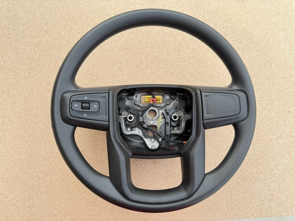 GMC SIERRA 2500 HD 2019-2023 volante con interruptor de control OEM Foto 1 de 4