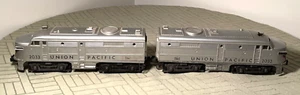ANTIQUE LIONEL 2033 UNION PACIFIC ALCO A-A UNITS, 1 POWERED, 1 DUMMY, O-27 - Picture 1 of 11