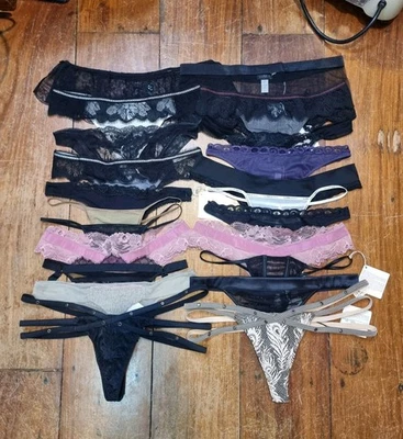 LA PERLA 24 piezas ¡OFERTA! Paquete de bragas raras talla 3/medianas nuevas con etiquetas  Foto 1 de 4