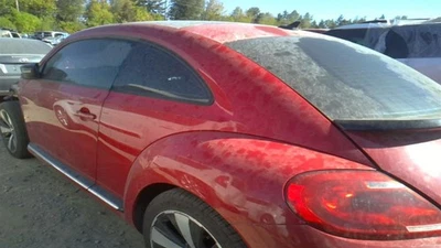 Used Left Sun Visor fits: 2014 Volkswagen Beetle w/o illumination Htbk Left Grad - Image 1 of 2