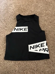 Nike Crop Tight Fit Womens Running Shirt Black Size Small Sleeveless - Picture 1 of 5