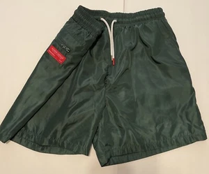 Maison Article Premium Essentials grüne wendbare Netzshorts mit Reißverschluss und Tasche - Large - Bild 1 von 8