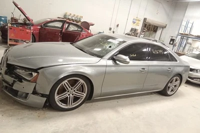 2013 Audi A8 Automatic Transmission OEM 82K Miles - LKQ365237292 - Image 1 of 3