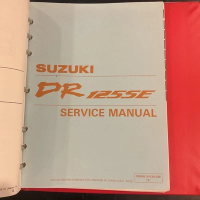 Genuine Suzuki 1994-1995 DR125SE Service Manual OEM w/Binder 99500-31030-03E - Image 1 of 4