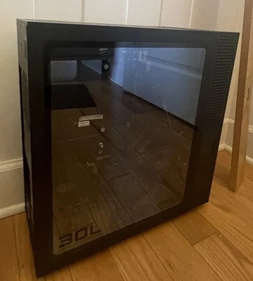 Omen 30L ⚠️PARTS OF THE PREBUILT ONLY⚠️ - Image 1 of 4