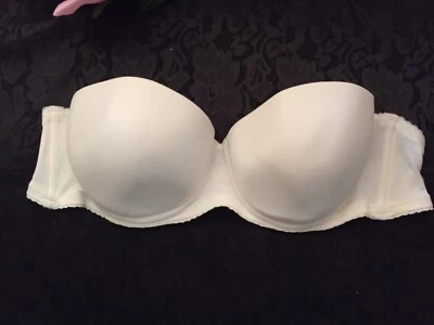 Sujetador club algodón talla it 2aus 32a eu 70a acolchado con aros blanco sin tirantes  Foto 1 de 4