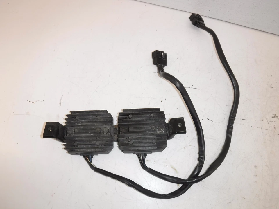 2002 kawasaki vulcan 1500 RECTIFIER VOLTAGE REGULATOR - Image 1 of 4