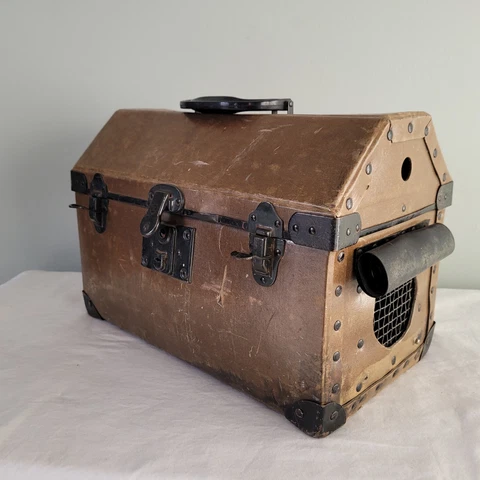 Antique Pet Carrier Eagle Lock Co Trunk Tote Box Animal Vintage Cat Bird Puppy Cover