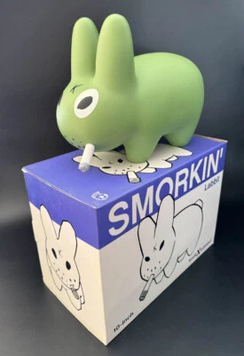 Frank Kozik SIGNED 2010  Kidrobot 10" Dark Green Smorkin' Labbit AUTOGRAPHED LE - Image 1 of 4
