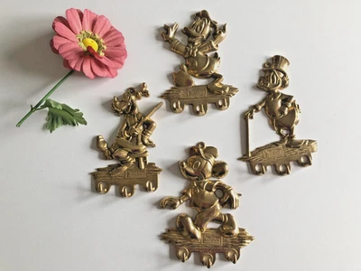 Wandhaken-Set DISNEY 4 Stück Mickey*Donald*Goofy*Dagobert Messing Sammler Deko - Bild 1 von 3