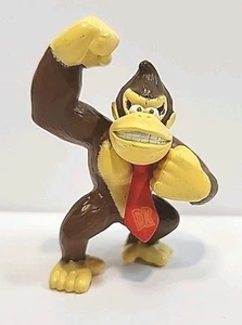 Donkey Kong Nintendo DK Super Mario 3” Mini Figure BANPRESTO 2008 Cake Topper - Picture 1 of 10