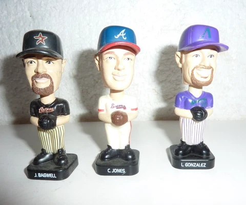 3 Vtg Mini Bobble Head MLB Baseball FotoBall 2002 Jones Gonzalez Bagwell  S-64 Cover