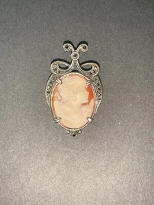 Vintage Diluca Sterling Cameo Brooch Pendant - Picture 1 of 6