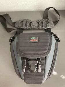 KATA Camera Bag H-10 Holster Padded Accessories Shoulder Strap Preowned Nice !! - Picture 1 of 23