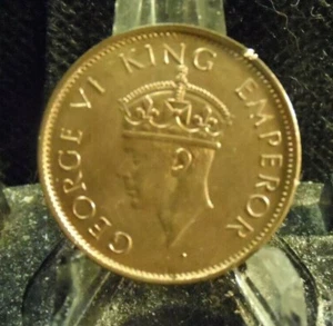 CIRCULATED (RIM NICKED) 1940 1/4 ANNA INDIA COIN (41619)1 - Picture 1 of 3