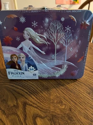 New Spin Master Disney Frozen Elsa Puzzle 24 Piece In Lunchbox Tin - Image 1 of 2