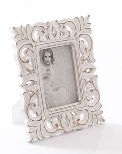 PORTAFOTO CORNICE shabby legno appoggio bianco INTAGLIATA 32X37 bomboniera casa - Imagen 1 de 3