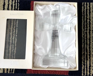 Oleg Cassini Crystal Faceted Cross on a Crystal Square Platform Signed GORGEOUS - Picture 1 of 9