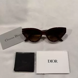 Brandneue Dior DSGTS6FXR Sonnenbrille in weinrot & gold mit bronzefarbenen Gläsern - Bild 1 von 16
