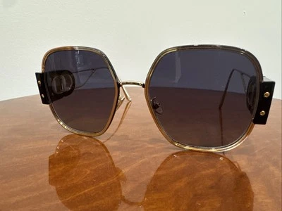 Gafas de sol DIOR 30MONTAIGNE S5UB4A1 oro brillante degradado humo auténticas para mujer Foto 1 de 4