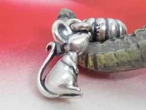 Pandora Dangle Charm Chinese Zodiac "Rat" or Mouse - 791104 - Picture 1 of 12