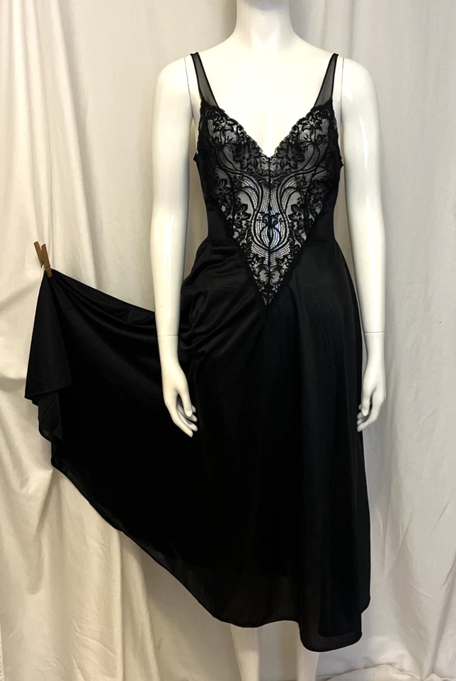 Vintage Black Olga Nylon Nightgown Sz. M Style#91140 Ballet Length Lace Bust - Image 1 of 4