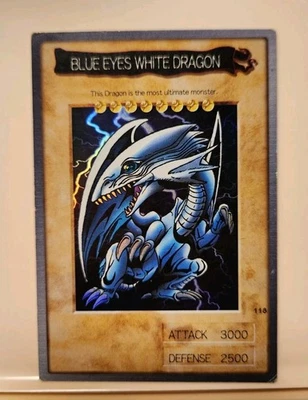 Yugioh! English Bandai Super Rare 1999 Blue-Eyes White Dragon  Moderately Played - Image 1 of 4