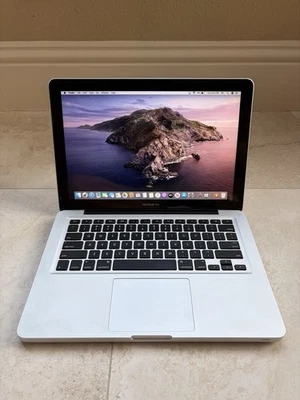 Apple MacBook Pro 13.3 Inch Unibody Mid 2012 2.5 GHz Core i5 8GB 500GB HDD - Image 1 of 4
