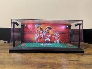 Patrick Mahomes Custom 2 Karten PSA & BGS Vitrine mit LED Beleuchtung - Chiefs - Bild 1 von 2