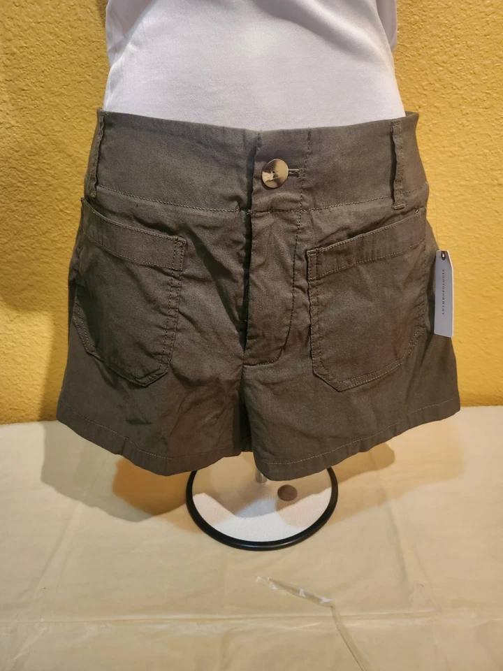 Pantalones Cortos Maeve by Anthropologie “The Colette” Talla 26 Verde Oliva Mezcla de Lino... Foto 1 de 4