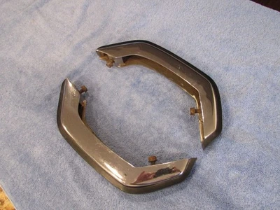 Protectores de parachoques trasero de fábrica 1971 1972 Oldsmobile Cutlass 442 Hurst Olds Foto 1 de 4