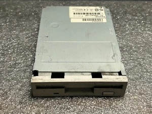 Panasonic JU-256A216P 3.5" 1.44MB Internal Floppy Disk Drive Unit - Picture 1 of 3