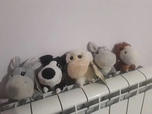 PELUCHE MINI BIG HEADZ ASINO / CANE / PECORA /CAVALLO 12  CM. - Foto 1 di 1