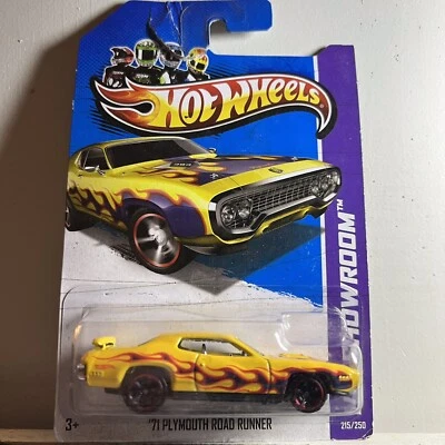 Hot Wheels: '71 Plymouth Road Runner (2013 HW Showroom: Heat Fleet Collection) Foto 1 de 2