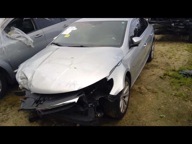 Pinza de pasajero Alemania construida VIN con 1er dígito trasera compatible con 09-18 TIGUAN 208394 Foto 1 de 4