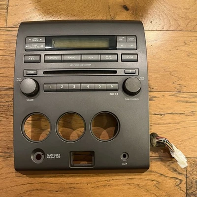 Nissan Titan Audio 2006 2007 radio control climático bisel unidad 28098 ZJ45C OEM Foto 1 de 4