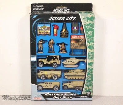 Action City Military Play Set (17 Pieces) - Image 1 of 3