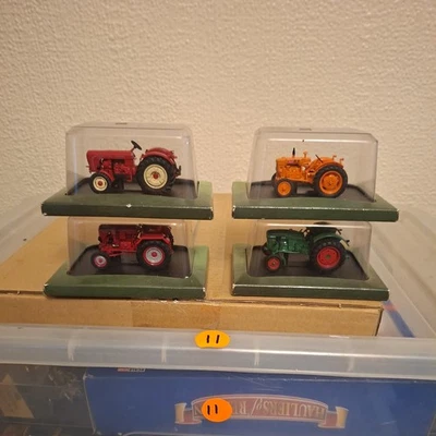 Hachette  1:43 Scale Tractors X4 Champion-Deutz-Porsche-Fiat.  UK Only (18) - Image 1 of 4