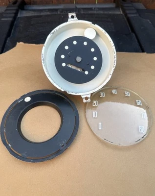 Dodge Truck Power Wagon/velocímetro Fargo/vidrio de pintura inversa vintage años 40 Foto 1 de 4