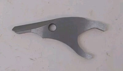 Hoja de cizalla central calibre 18 Milwaukee 48-44-0151 Foto 1 de 4