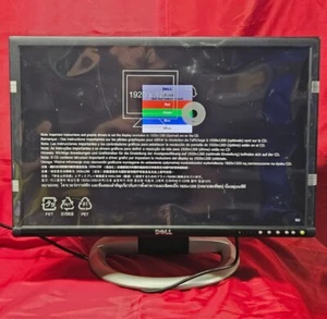 Dell 2405FPW LCD 24 inch ultra sharp PIP USB Hub Card Reader 1920x1200 - NEW! - Picture 1 of 4