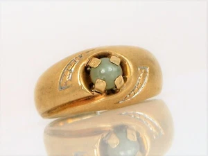 VINTAGE DESIGNER SIGNED WARR 10K YELLOW GOLD GREEN STAR SAPPHIRE ? SIZE 6.75 ! - Picture 1 of 4