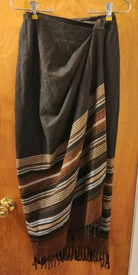 Falda envolvente Anne Klein vintage marrón mezcla de lana boho dobladillo con flecos talla 2 Foto 1 de 4