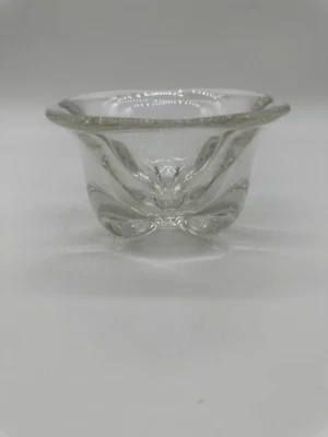 "Plato de caramelo de vidrio artístico Orrefors vintage plato base pellizcada MCM vintage" Foto 1 de 4