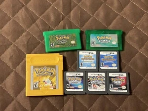 Lote de juegos de Pokémon: esmeralda, amarillo, verde hoja, platino, diamante, perla, MDungeon - Imagen 1 de 1