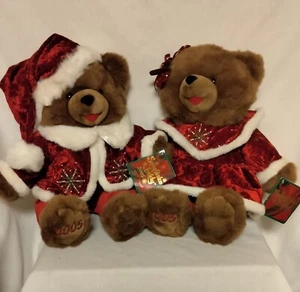 Dandee Plush  Holiday Christmas Brown Bears Set Boy/Girl Red Suit Snowflake 2005 - Picture 1 of 3