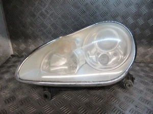 2005 PORSCHE CAYENNE 955 4.5 V8 PASSENGER FRONT XENON HEADLIGHT (DAMAGED) - Picture 1 of 6
