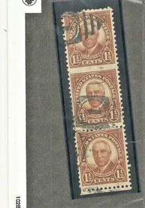 US Stamp, SC 684, 1.5 cent brown, Harding, pair with a full gutter.cv $175 - Picture 1 of 1