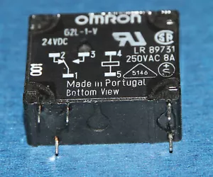 Relè G2L-1-V 24VDC 250VAC 8A 5 pin Omron 1 PZ - Foto 1 di 2